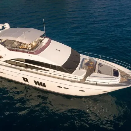 Holiday home Private Yacht - Princess 72 Fly